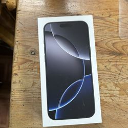 iPhone 16 Pro Max 