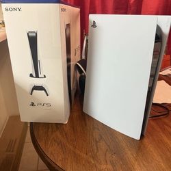 Sony PlayStation 5 Disc Console With Games, Charging Dock.