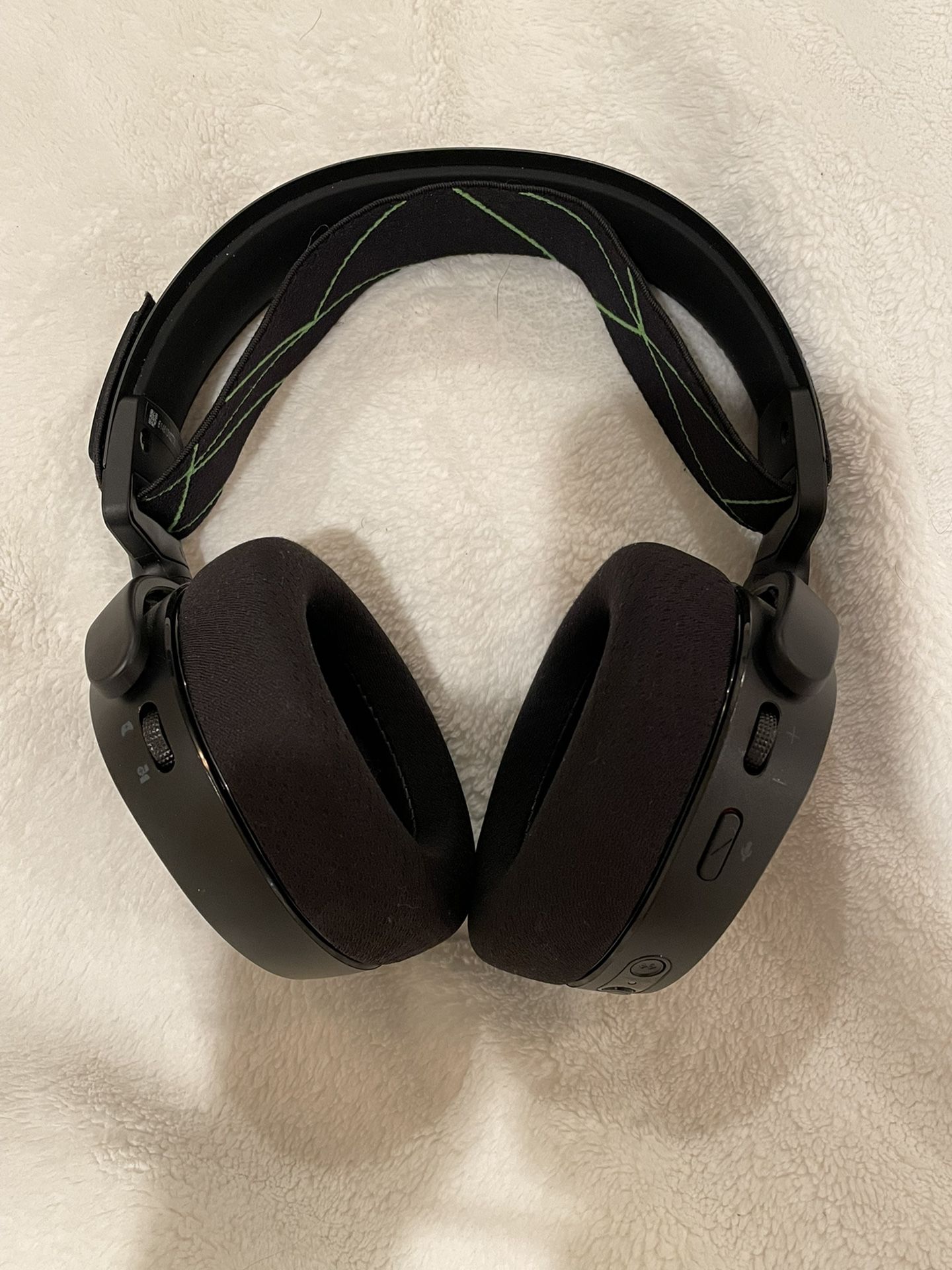 Steel Series Arctis 9X Wireless Headset