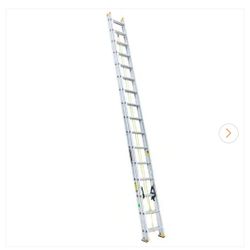 32 Foot Ladder With Stabilizer