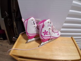 Toddler girl ice skates