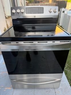 Kenmore Range/Stove 5 Burners 3 months warranty delivery and installation available