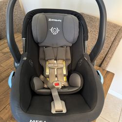 Uppababy Mesa Car seat And 2 Bases 