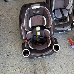 Graco Car Seat 4 Ever DLX