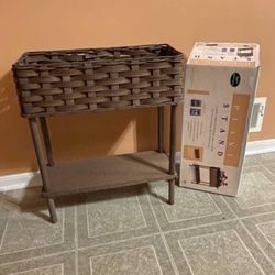 plant stand. brand new