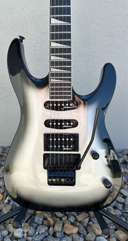 Jackson JS Series Dinky Arch Top JS34 DKA-Excellent Condition