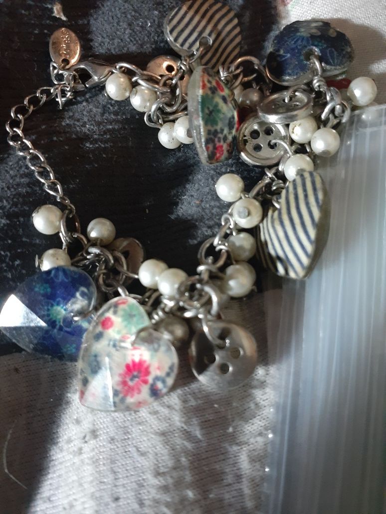 Heart bracelet bracelet