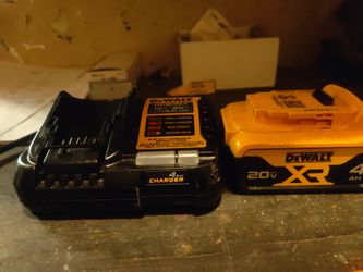 DeWalt 4ah battery and charger super cheap low price $30