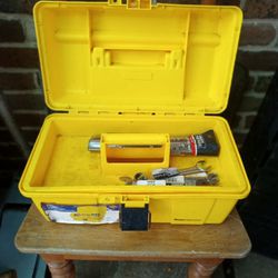 Brand New Master Mechanic Tool Box Master Mechanic 4 Piece Profesional File Set & 7 Open End Wrench's 25$