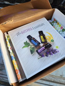 dōTERRA Essential Oil Supplies Lot – Class in a Box