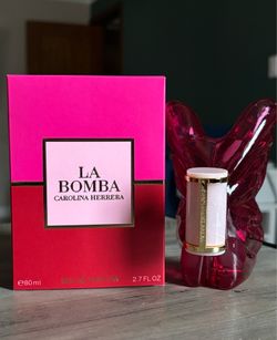 La Bomba Carolina Herrera