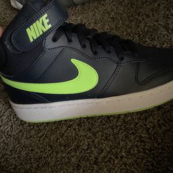 Nikes 