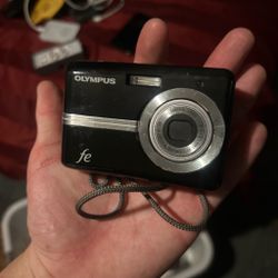Olympus FE Series Compact Digital Camera