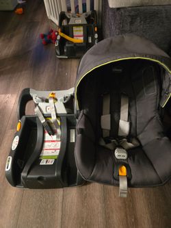 Chicco car seat with base
