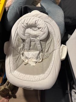 Graco Baby Bouncer and Swing