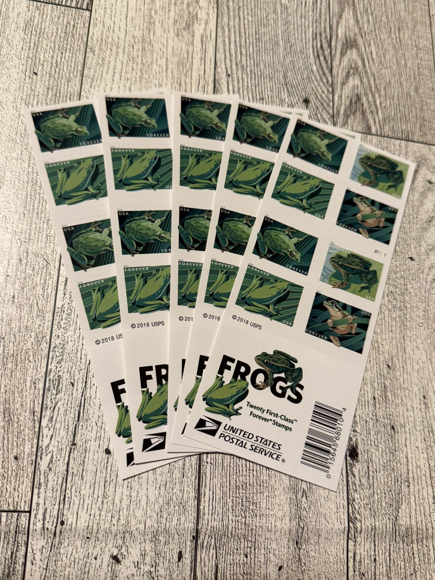 5 Books USPS Frogs Forever Stamps
