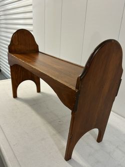 Mid Century MCM Cohasset Colonials Bench By Hagerty Of Massachusetts Reproduction Piece Inspired By An Original In The Metropolitan Museum