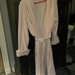 Pink Charter Club Robe Size L