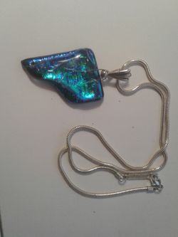 Blue glass pendant & chain set