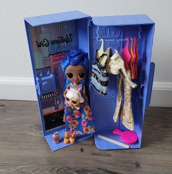 Lol Case And A Doll, Pet, toys with Accessories In Great Condition  Used