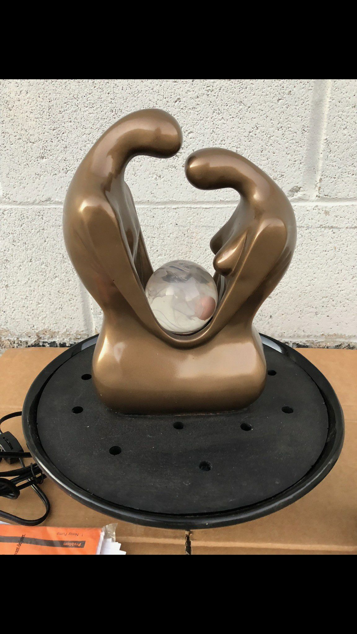 VINTAGE hunter abstract sculpture retro table fountain