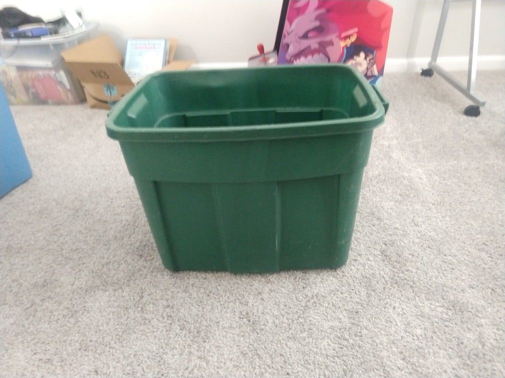 Free large Sterilite storage containers