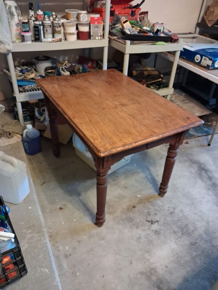 Solid Oak Kitchen Table