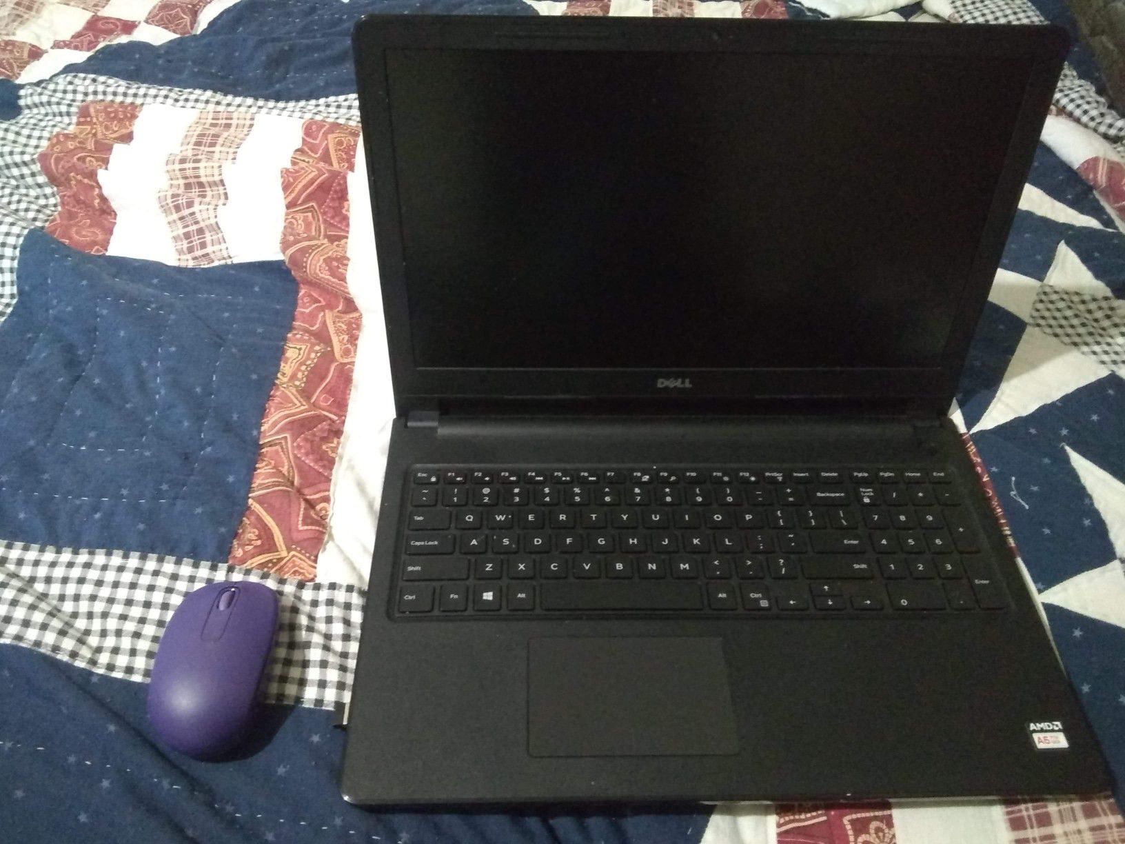 Dell laptop. Grate condition. Only has been used a few times.