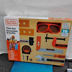 Black+Decker Junior 16-piece tool set for kids.