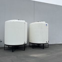 2500 Gallon Tanks and Stands Available