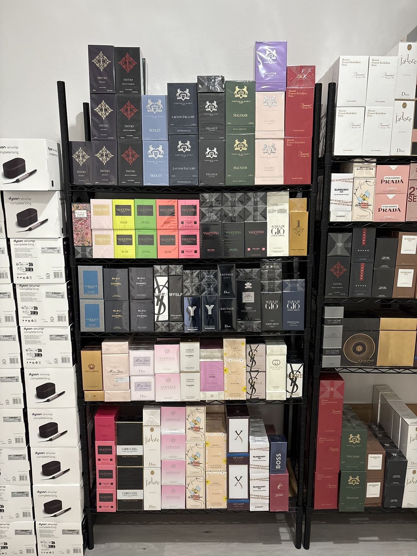 Women’s Perfumes And Men’s Colognes