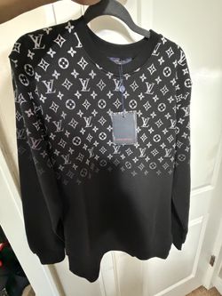 mens sweater size L