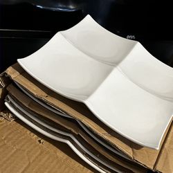 Compartment Square Porcelain Plate(Front of the house )3 boxes .