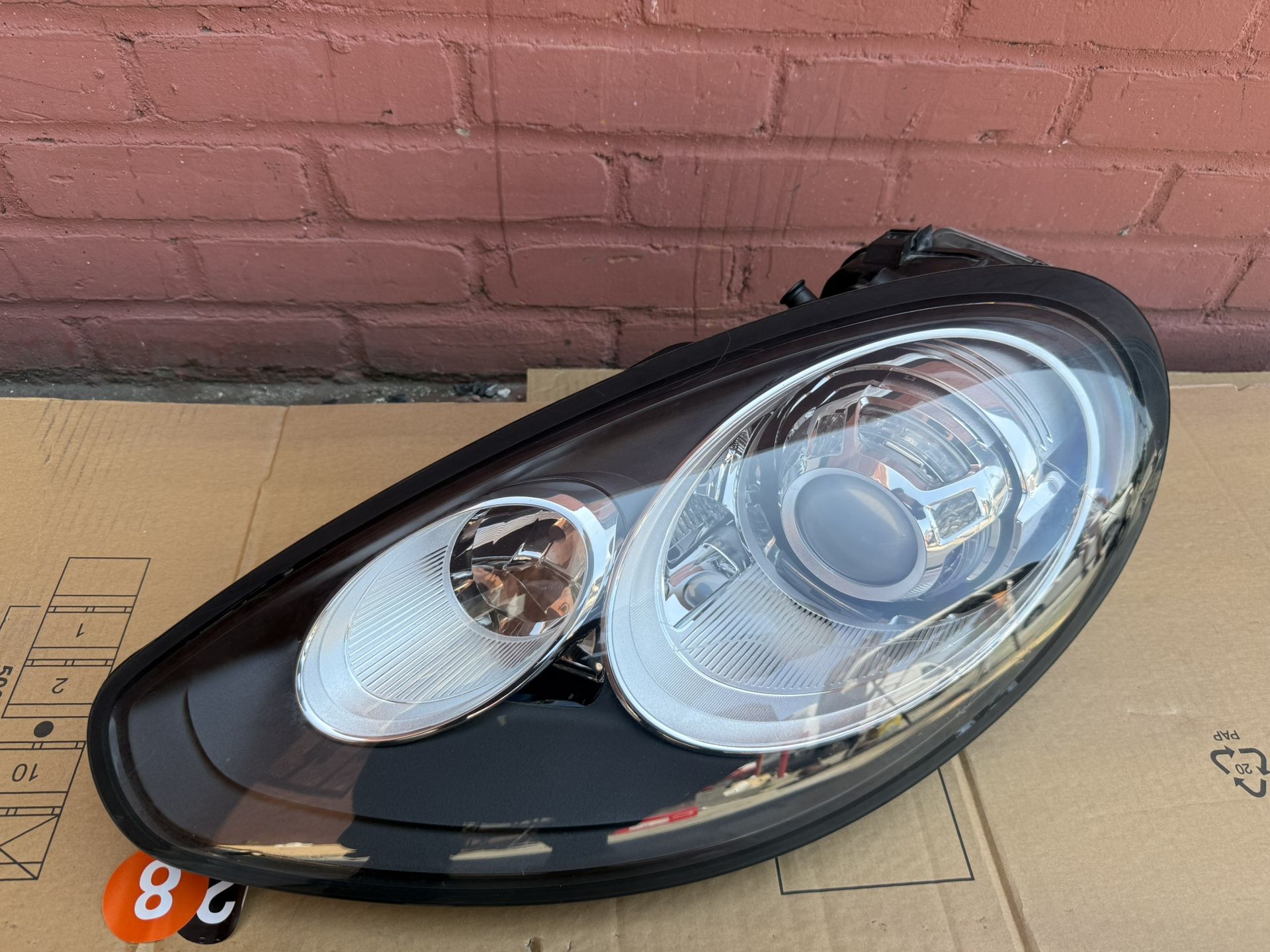 2014-2015-2016 Porsche Panamera Headlight LH