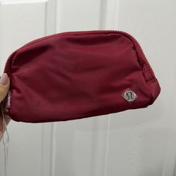 Lululemon belt bag