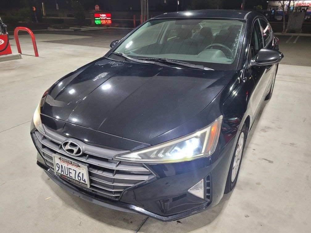 2019 Hyundai Elantra