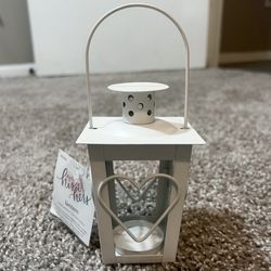 White Heart Metal & Glass Mini Lantern Flameless Candle Holder Cute Home Decor