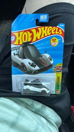 Pagani Zonda Cinque Hot Wheels