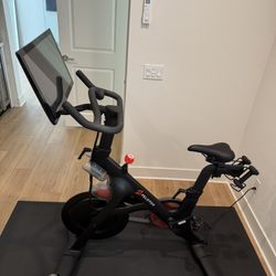 Peloton Bike
