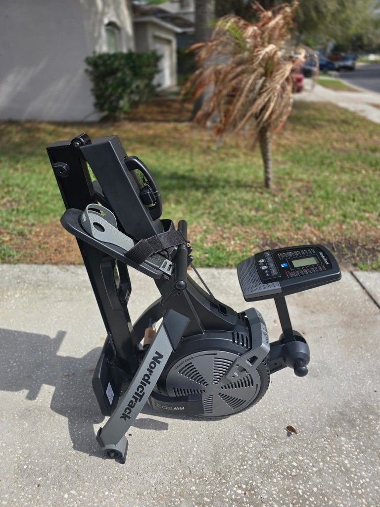 NORDICTRACK RW200 ROWER