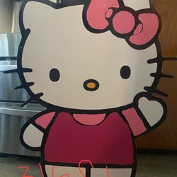 Big Hello Kitty Prop