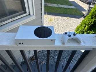 Xbox series s 512gb like new