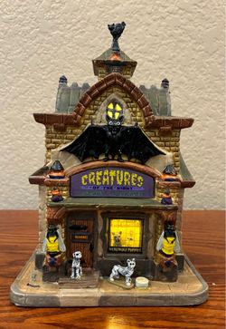 Lemax Creatures of the Night Pet Shop