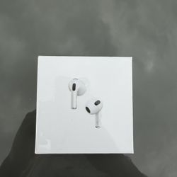 AirPod 3s 