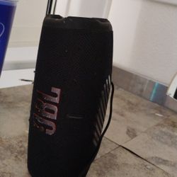 JBL CHARGE 5