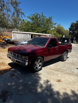 Nissan pick up