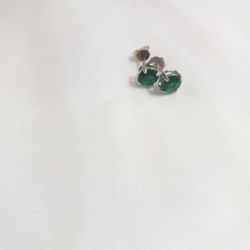 GREEN STONE  "" 925 STERLING SILVER  EARRING ""