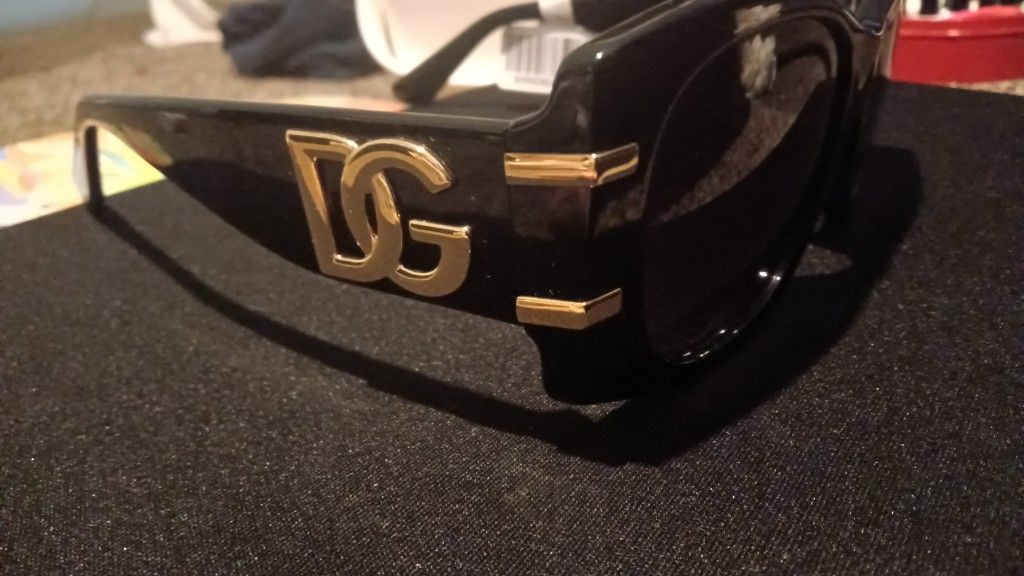 DG Sun Glasses