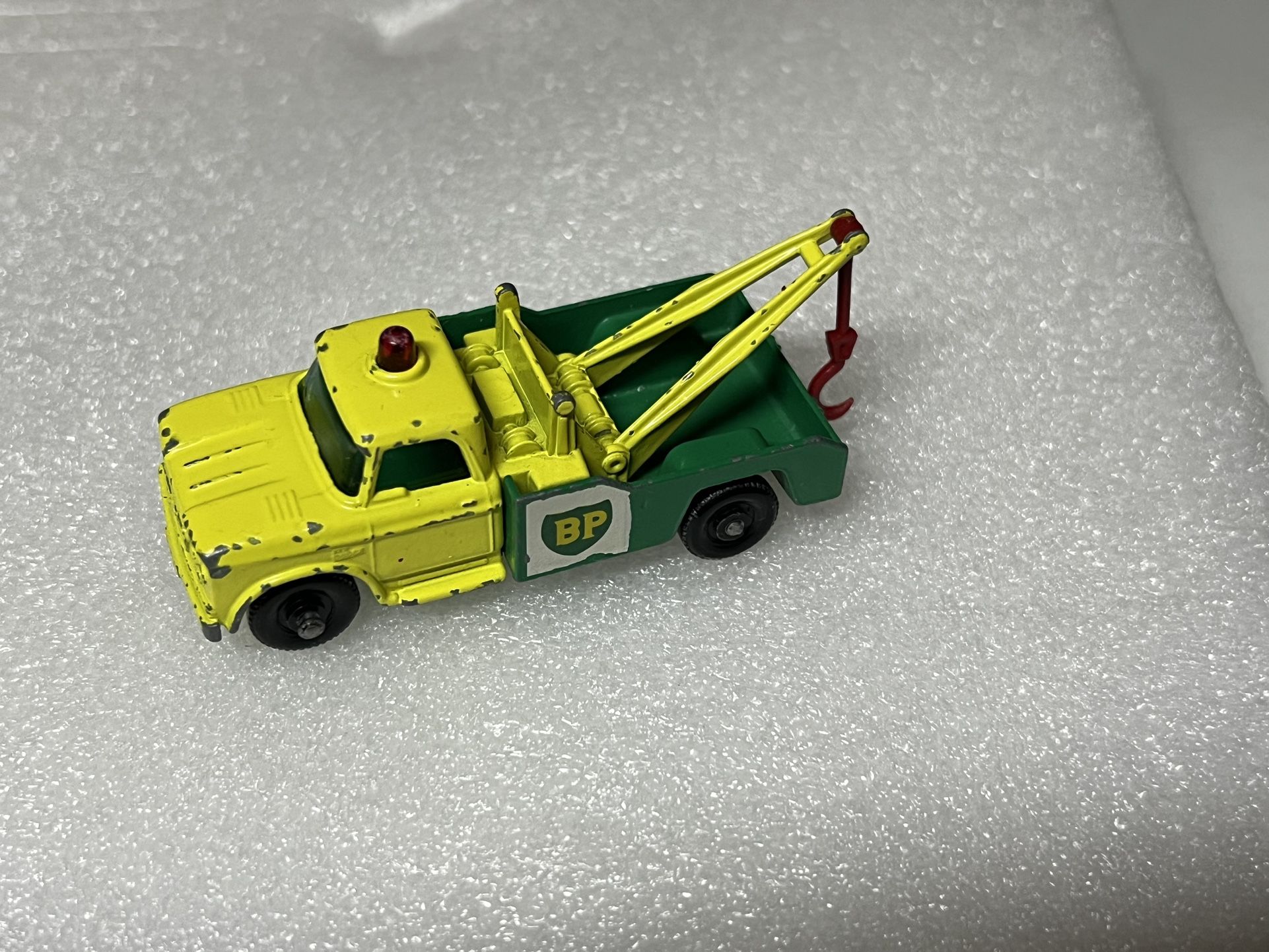 1965 Lesney Matchbox BP Dodge Wreck Truck #13 With Hook Vintage Tow Truck 1/64