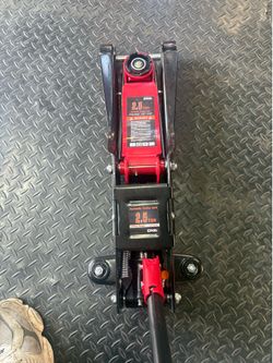 2.5 Ton jack With LED light inserted / gato de 2.5 toneladas con Luce led
